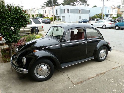 Black red sunroof