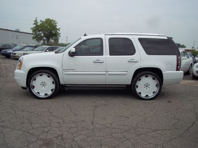 WARRANTY AND FINANCING AVAILABLE! 2007 YUKON CUSTOM SOUNDS LEATHER SEATS, image 8