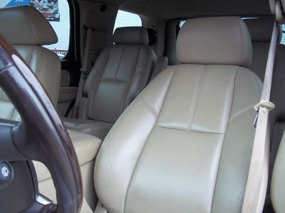 WARRANTY AND FINANCING AVAILABLE! 2007 YUKON CUSTOM SOUNDS LEATHER SEATS, image 18