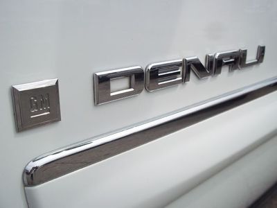 WARRANTY AND FINANCING AVAILABLE! 2007 YUKON CUSTOM SOUNDS LEATHER SEATS, image 40