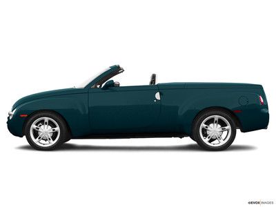 2004 chevrolet ssr base convertible 2-door 5.3l