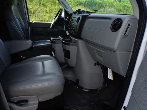 10 FORD E250 HANDICAP VAN WHEEL CHAIR LIFT  RUNS PERFECT CLEAN 86000 MILES, US $18,500.00, image 10