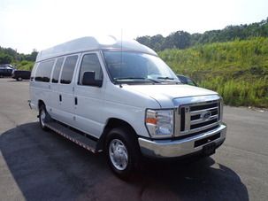 10 FORD E250 HANDICAP VAN WHEEL CHAIR LIFT  RUNS PERFECT CLEAN 86000 MILES, US $18,500.00, image 18