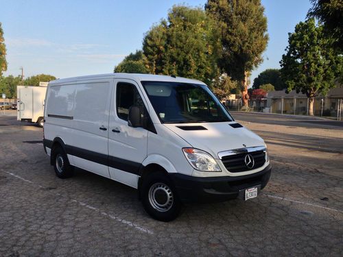 2007 dodge sprinter 2500 base cab &amp; chassis 2-door 3.0l l@@l no reserve pu only