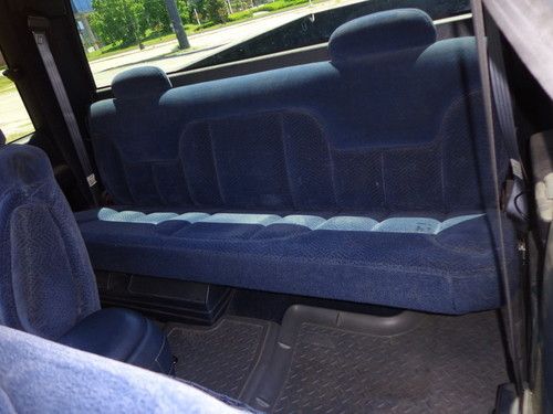 RUST FREE 98 CHEVY Z71 4X4 AUTO V8 EXT.CLEAN LOW MILES RUNS PERFECT COLD A/C, image 10