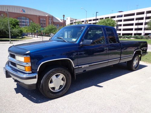 RUST FREE 98 CHEVY Z71 4X4 AUTO V8 EXT.CLEAN LOW MILES RUNS PERFECT COLD A/C, image 18