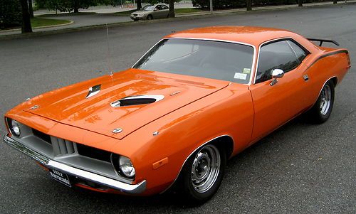 1972 orange/black,frame-off resto,440 v-8,727 auto w/pistol grip,go wing,ps,disc