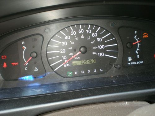 2000 Toyota Sienna CE Mini Passenger Van 5-Door 3.0L, image 5