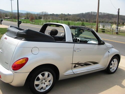 2005 chrysler pt cruiser touring convertible 2-door 2.4l