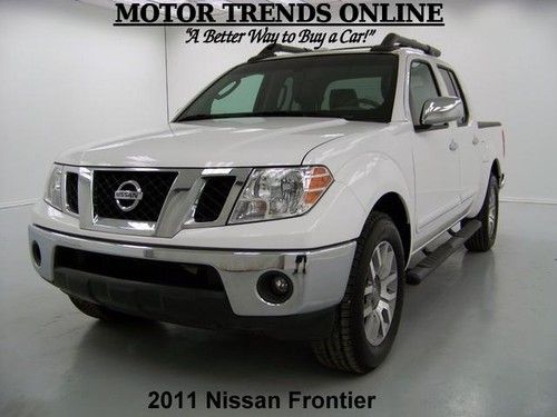 Sl crew cab leather htd seats roof rack bed liner 2011 nissan frontier 11k