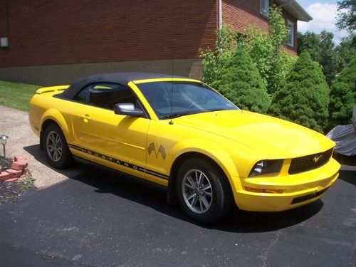 2005 mustang convertible