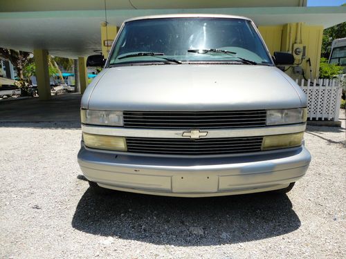 1997 chevrolet astro ls standard passenger van 3-door 4.3l