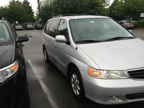 Starlite Silver Exterior with Grey Leather Interrior, US $7,995.00, image 2