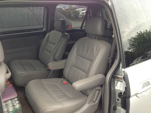 Starlite Silver Exterior with Grey Leather Interrior, US $7,995.00, image 7