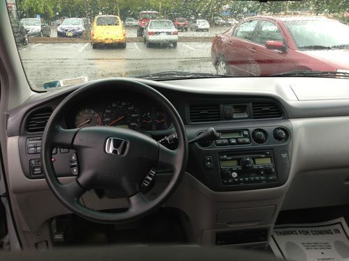 Starlite Silver Exterior with Grey Leather Interrior, US $7,995.00, image 8