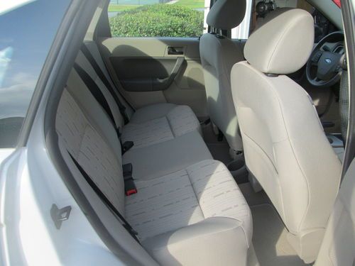 2010 Ford Focus SE Local One Owner, Microsft SYNC, Bluetooth, like new condition, US $12,995.00, image 8