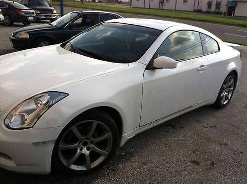 2004 infiniti g35 base coupe 2-door 3.5l