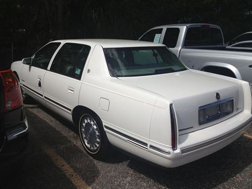 1999 cadillac deville base sedan 4-door 4.6l