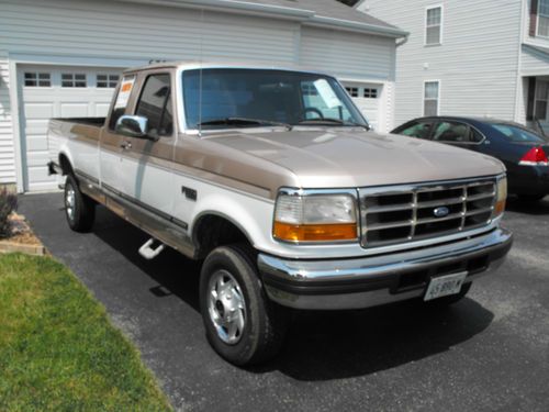 No reserve  1996 ford f250 4 x 4 extended cab   low mileage  texas truck