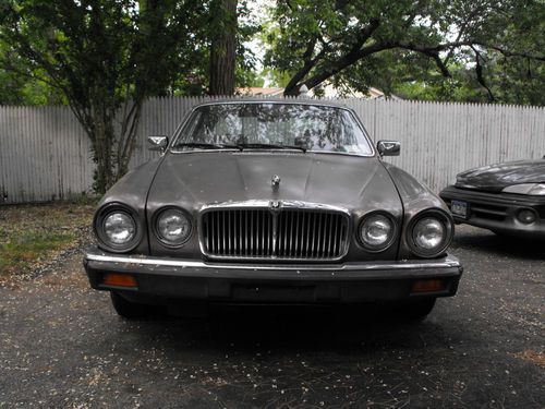 1986 jaguar xj6 vanden plas