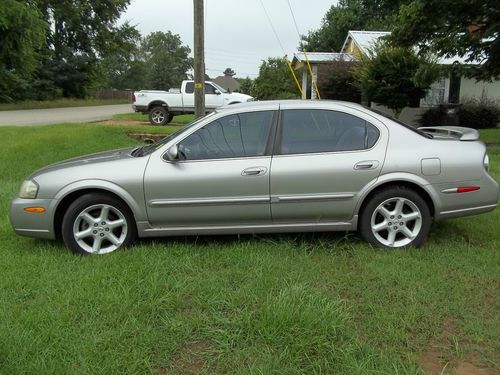 2002 nissan maxima