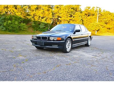 2000 bmw 740il***no reserve***only 80k on transmission***no accidents***