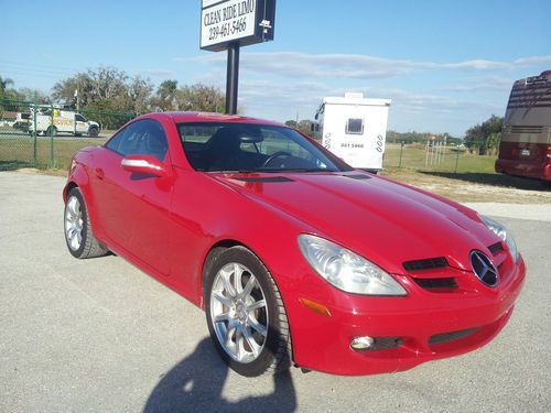 2005 red mercedes slk-350 convertible