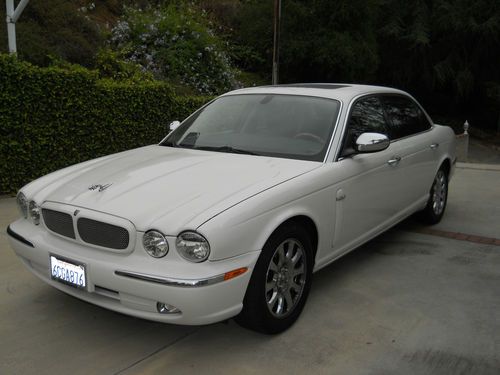 2005 jaguar xj8l base sedan 4-door 4.2l