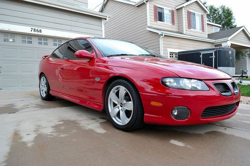 2004 pontiac gto base coupe 2-door 5.7l