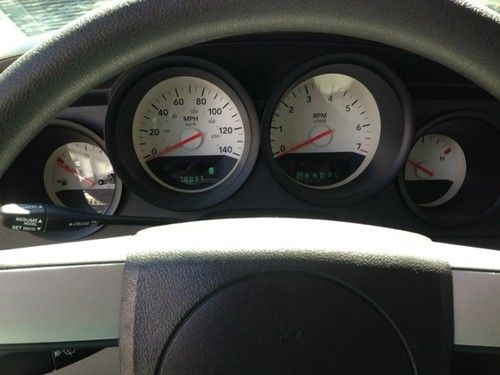 07 Dodge Charger SE Silver! With 22