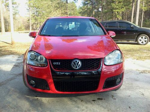 2006 volkswagen gti hatchback 2-door 2.0l