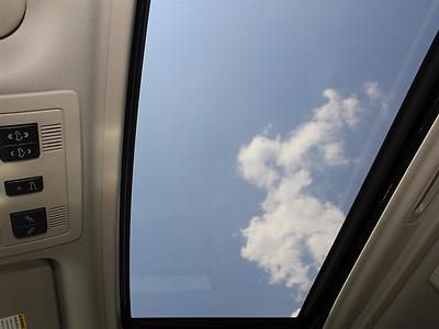 LTZ 4x4 FlexFuel Leather 3rd Row Sunroof DVD MP3 XM OnStar Navigation Camera, image 18