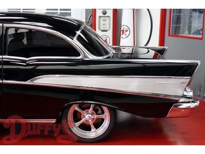 1957 Chevrolet Bel Air Sedan Black, image 6