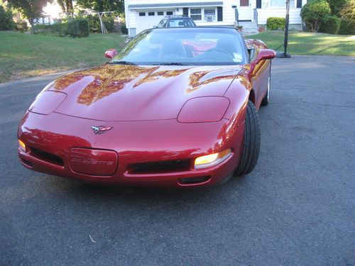 2004 Chevrolet Corvette Convertible, 12,900 MILES!!! AWESOME., image 2