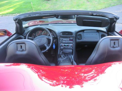 2004 Chevrolet Corvette Convertible, 12,900 MILES!!! AWESOME., image 12