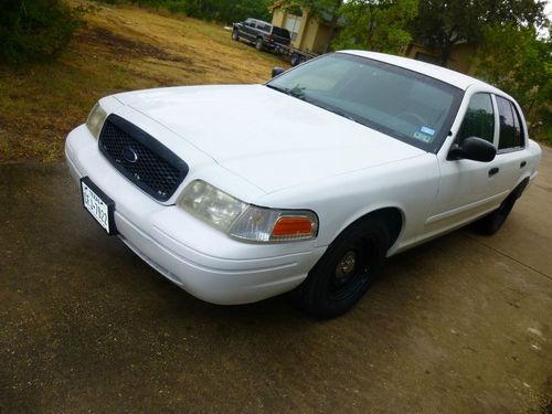 2001 ford crown victoria police interceptor low miles 132k