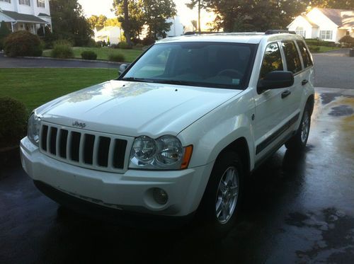 2005 jeep grand cherokee laredo sport utility 4-door 4.7l navigation satellite