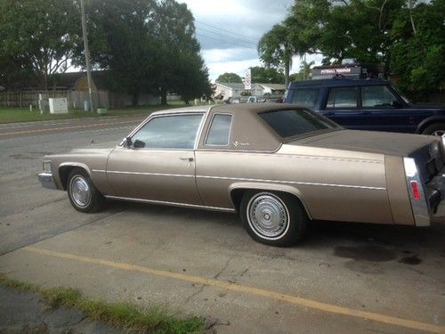 1978 cadillac deville d'elegance coupe 2-door 7.0l