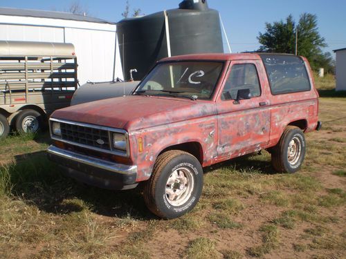 1987 ford bronco ii xl sport utility 2-door 2.9l