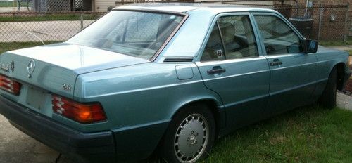 1991 Mercedes Benze 190e, image 2