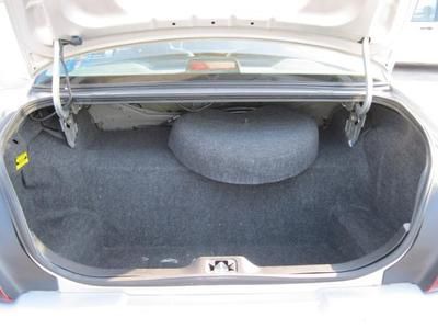 4dr Sdn LS 4.6L Power Windows Power Door Locks Tilt Wheel Cruise Control Compass, image 8