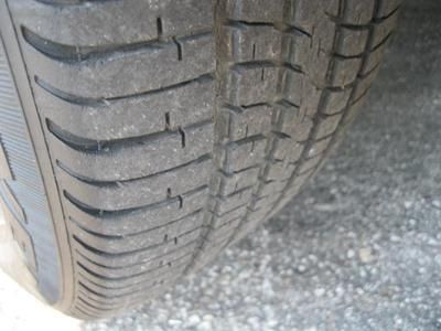 4dr Sdn LS 4.6L Power Windows Power Door Locks Tilt Wheel Cruise Control Compass, image 10