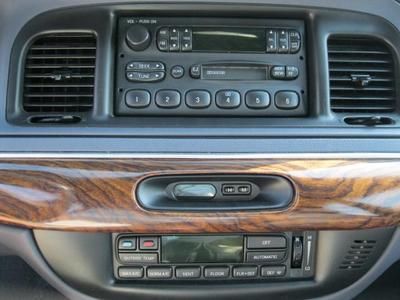 4dr Sdn LS 4.6L Power Windows Power Door Locks Tilt Wheel Cruise Control Compass, image 13