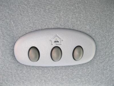 4dr Sdn LS 4.6L Power Windows Power Door Locks Tilt Wheel Cruise Control Compass, image 14