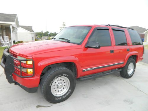 2000 chevrolet tahoe z71 sport utility 4-door 5.7l