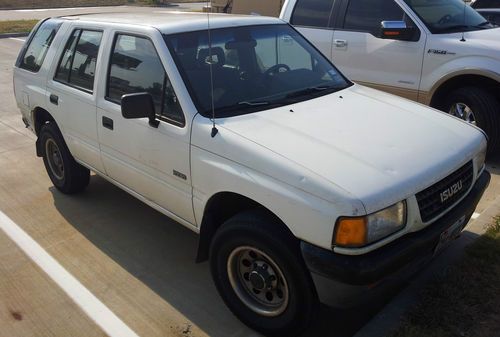 1993 isuzu rodeo s - white