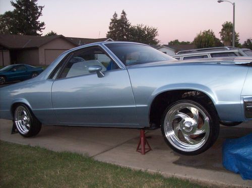 1 sic -- 1984  gmc cabellaro -- bagged out custom ---- almost completed