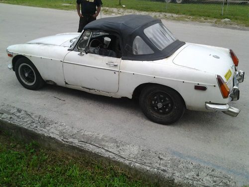 1973 MG MGB GT 1.8L, US $2,500.00, image 2