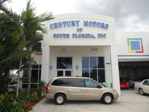 2003 chrysler town and country 4dr ext sport van 3.3l v6 auto low mileage