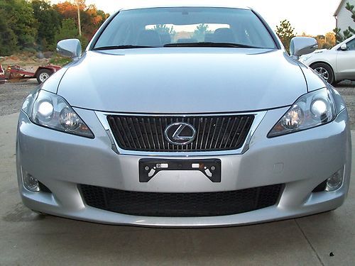 2010 lexus is250 39669 miles, loaded with all options